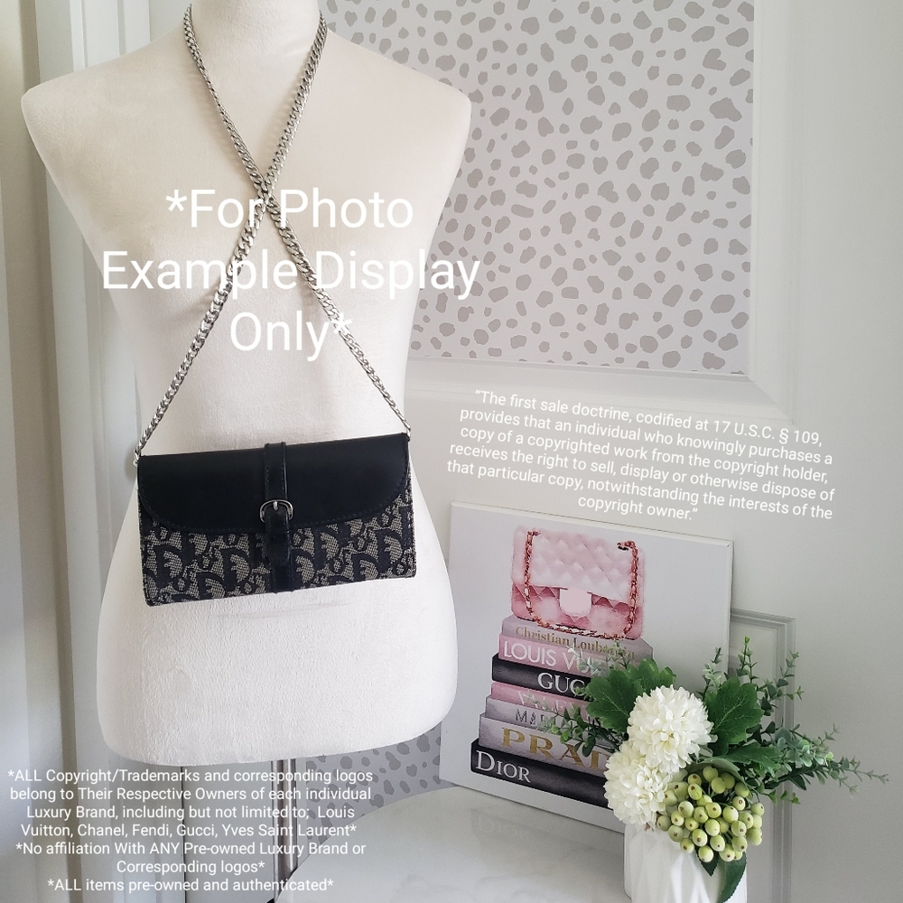 **SOLD** Authentic Pre-owned Vintage Dior Diorissimo Flap Wallet - Picture 2 of 15